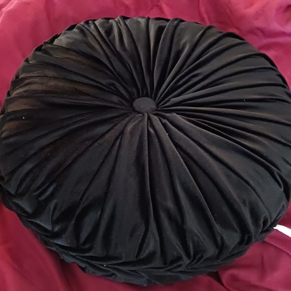 Black Velvet Round Pillow - Picture 2 of 3